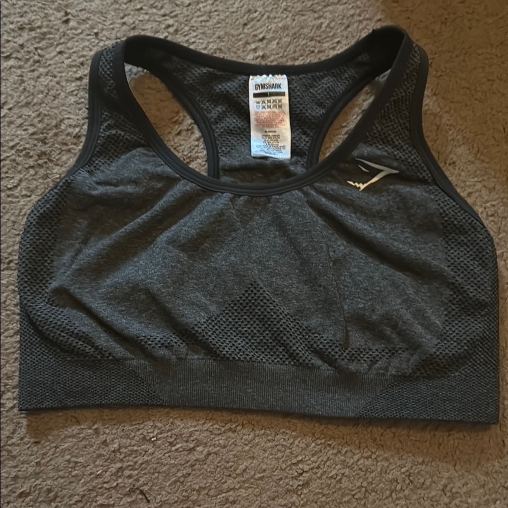 Gymshark Dark Gray/Black Seamless Sports Bra